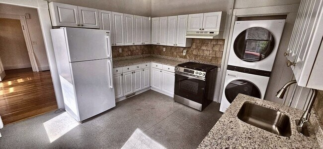 Photo - 119 Chestnut St Unit 1