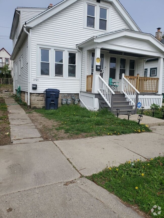 Building Photo - 3721 N 2nd St Rental