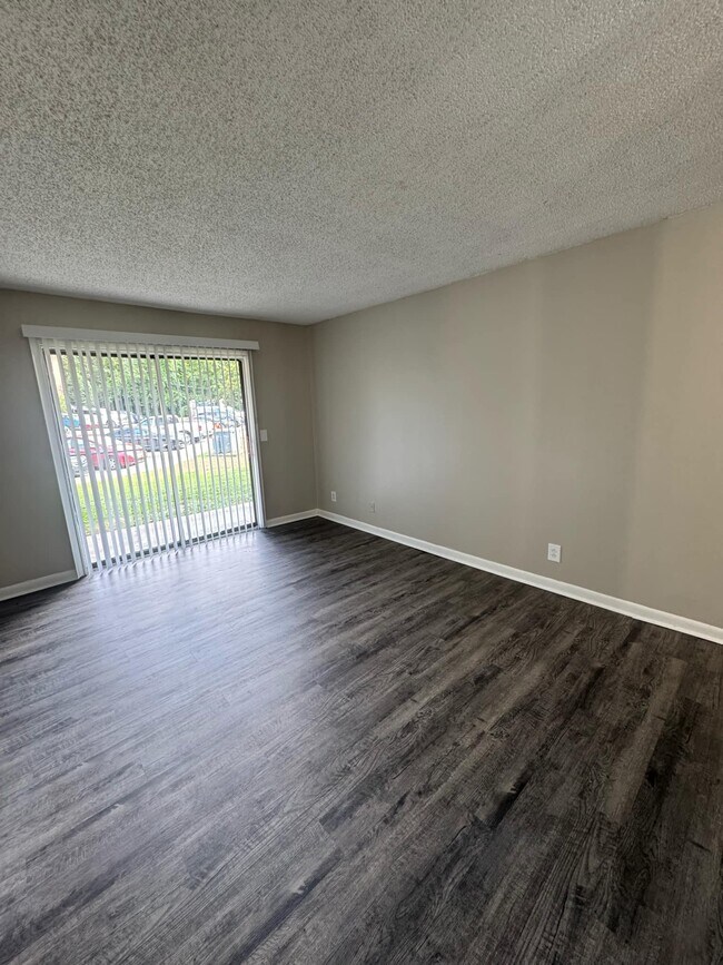 4601 Packard Dr Unit G205