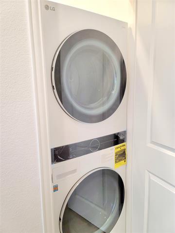 Photo - 530 Poplar St