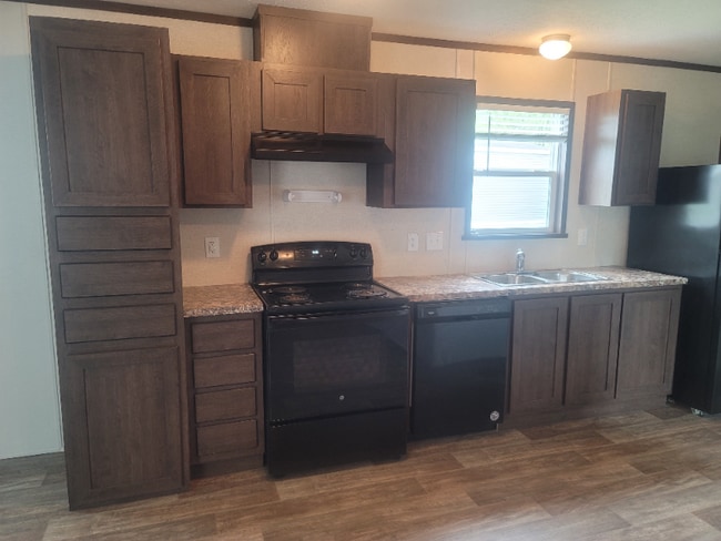 Photo - 4801 E Co Rd 67