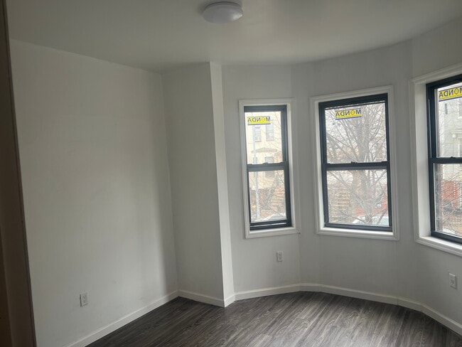 Bedroom 2 - 364 52nd St Unit #2