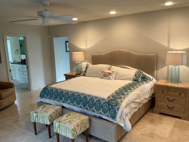 Photo - 4559 S Lake Dr