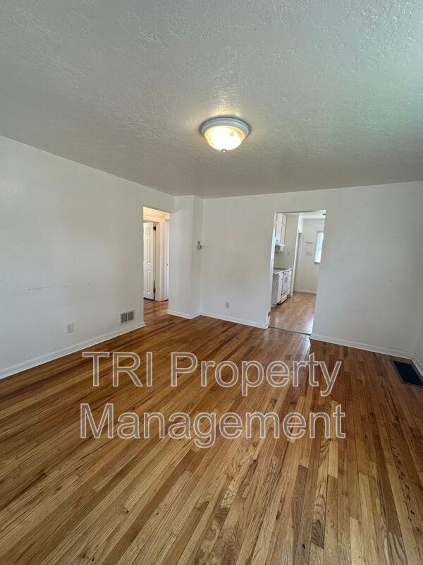 Photo - 2238 9th Ave