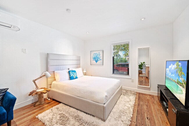 40 Phoenetia Ave Unit SI ID1056485P