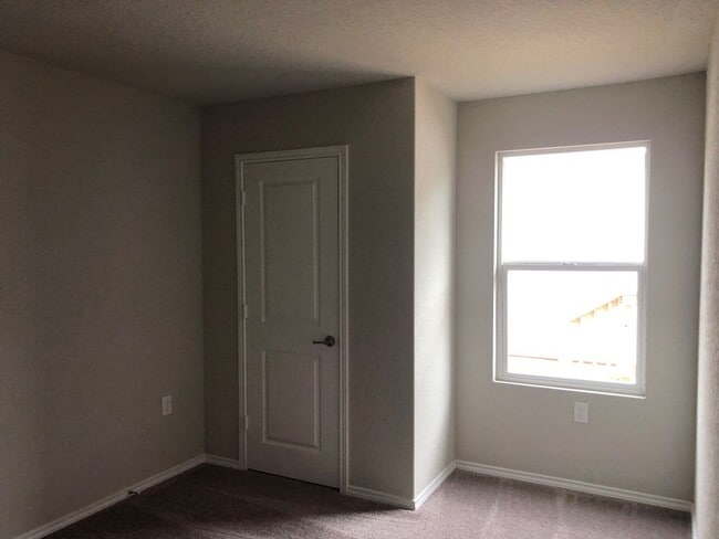 Photo - 13431-Ashworth Blvd