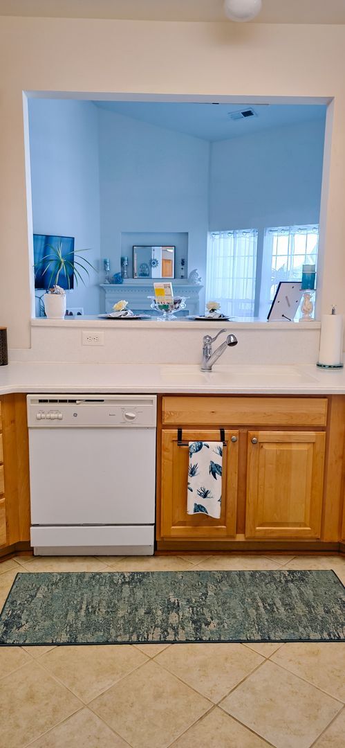 Photo - Stunning 2-Bed, 2-Bath Condo in Salisbury