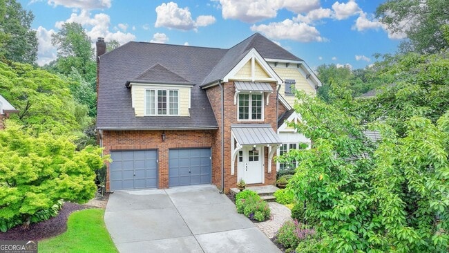 Photo - 2611 Briers N Dr