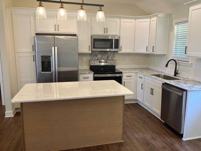Photo - 3316 Craigmont Cir