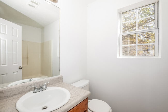Photo - 2205 Oakland Spring Dr
