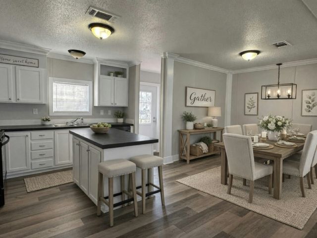 Photo - 9704 Linda Pl