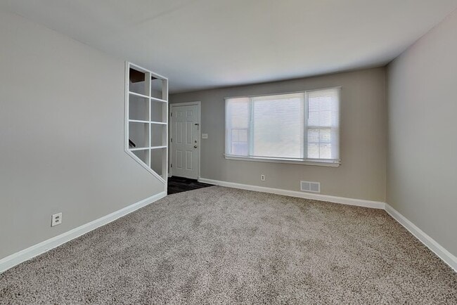 Photo - 7413 Marston Rd