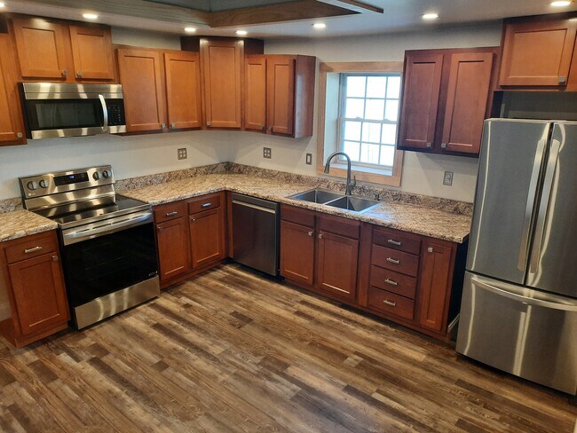 Photo - 247 Main St Unit LUXURY APT D