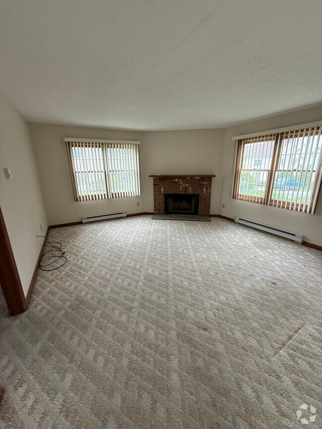 Building Photo - 93 Beard Dr Unit 93 Rental