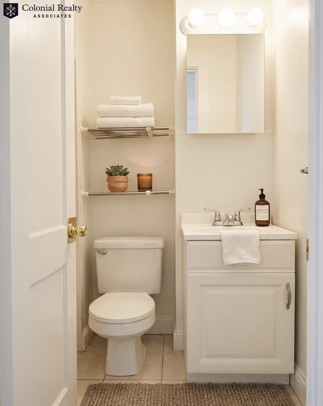 Photo - 230 Walnut St Unit 22