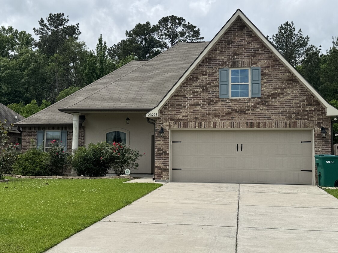 Photo - 23295 Mango Dr (Denham Springs, LA)