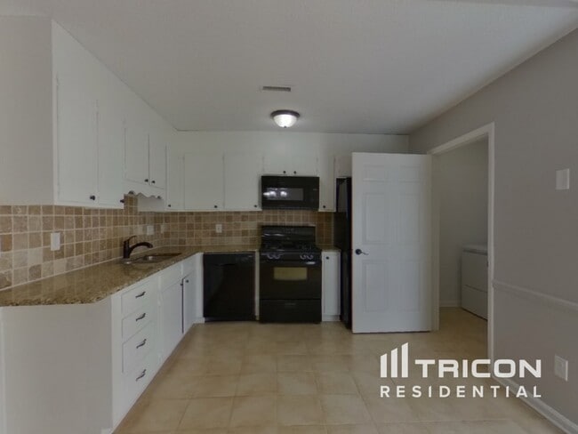 Photo - 2500 Justin Ct