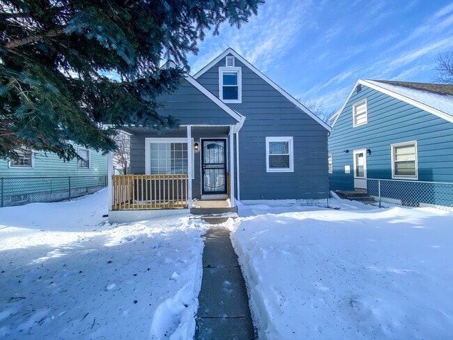 Building Photo - 4481 N 20th St Rental