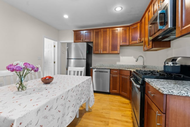 Photo - 79-81 Vernon St. Unit 1