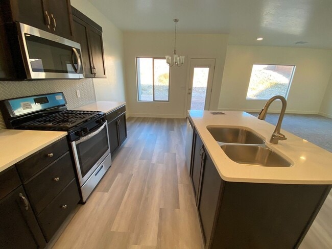 Photo - Beautiful 3 Bedroom Single Level Home in S...