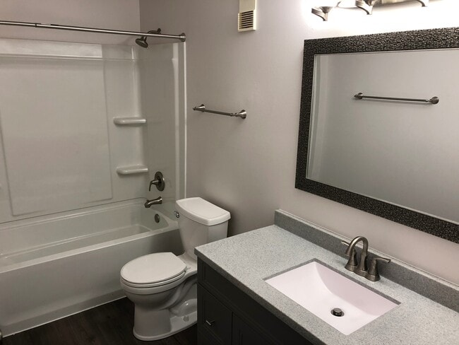 Wyndham Place Apartments