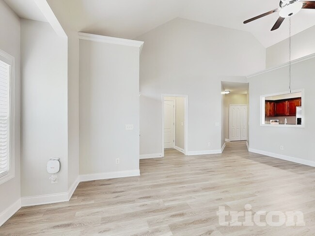 Photo - 839 S Westland Ave