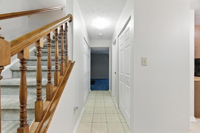 Photo - 39 Oneonta Drive Newport News VA 23602