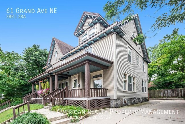 Photo - 61 Grand Ave NE
