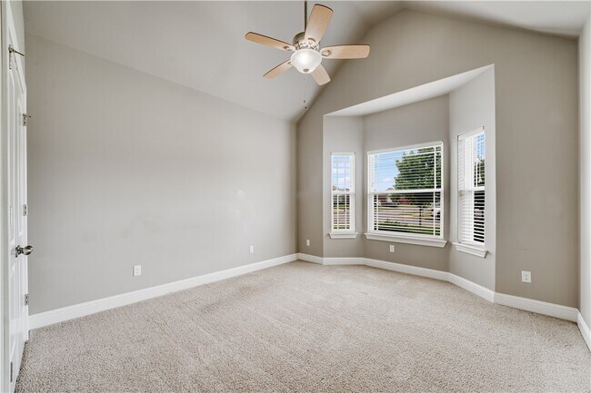 Photo - 2505 SW Worthington Ave