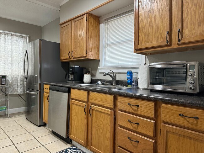 Photo - 2 Bedroom Home With 1 Car Garage