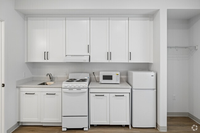 Studio - 290SF - Kitchen