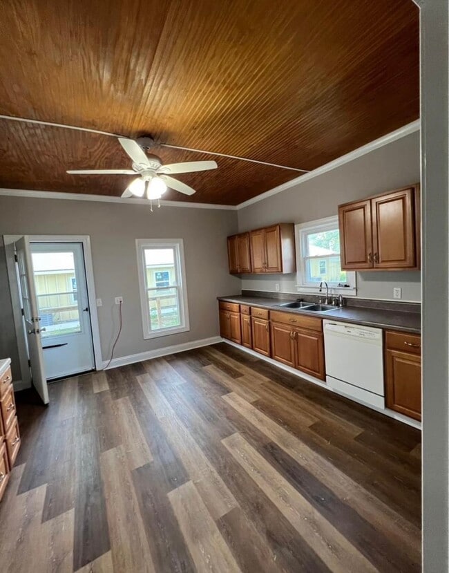Photo - 322 N Delaware Ave