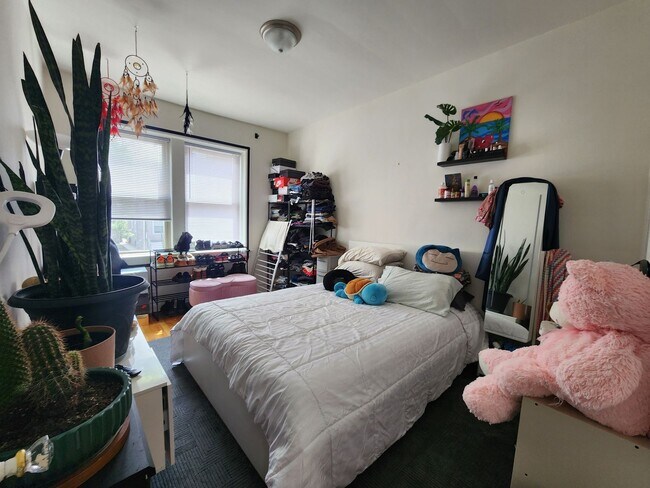 Photo - Spacious and Bright 1 Bedroom in Northpark Unit 5358K-1