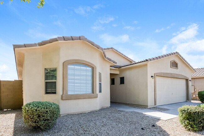 Photo - 15425 N Poppy St