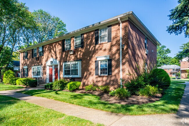 North Village Apartments