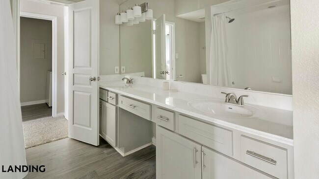 Photo - 777 Preston St Unidad 10L