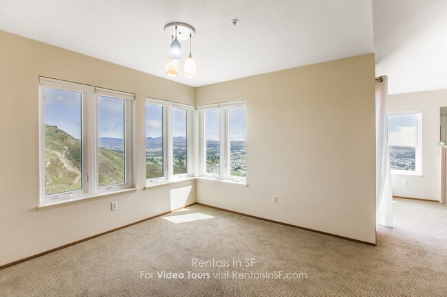 Photo - 671 Pointe Pacific Unit 4