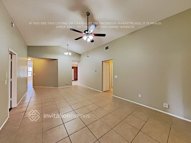 330 Chicago Woods Cir