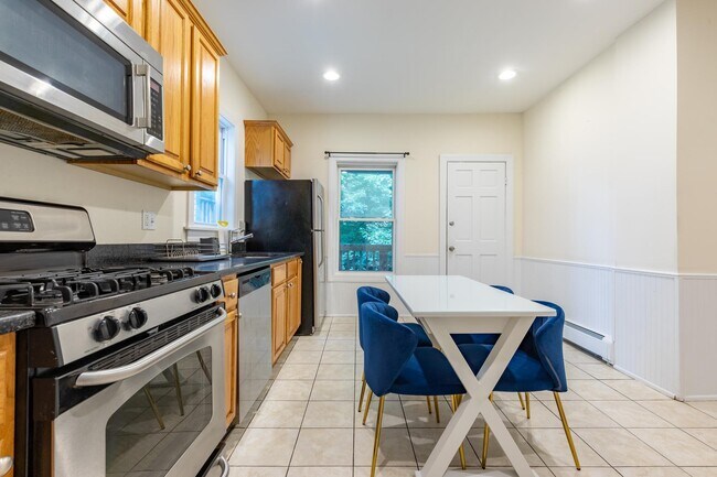 Photo - 59 Hillside St