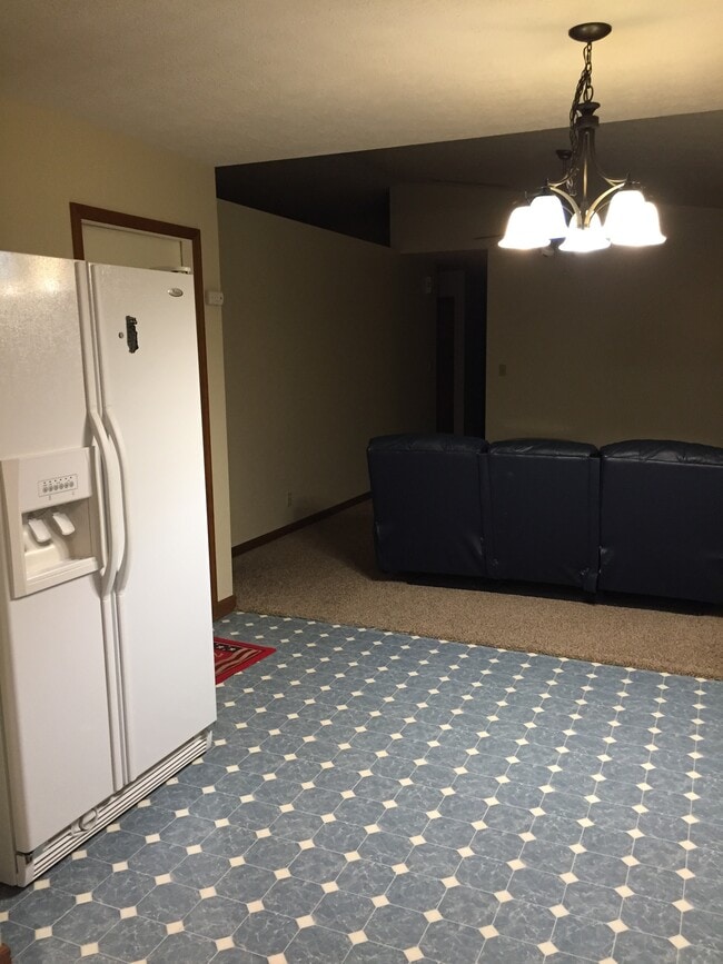 Photo - 380 Ironwood Dr