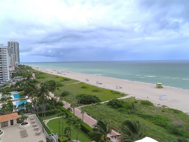 Photo - 5701 Collins Ave Unit 919