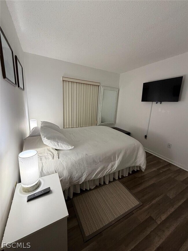 Photo - 9570 Green Cypress Ln Unit 13