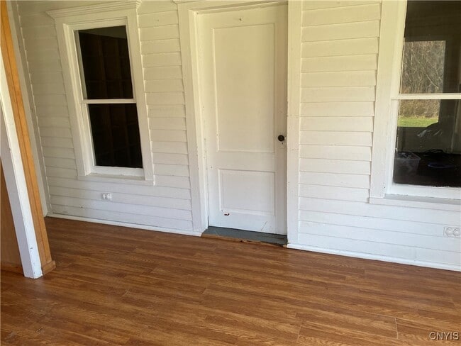 Photo - 660 County Rte 1