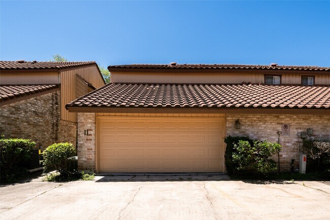 5918 San Felipe St Unit 11