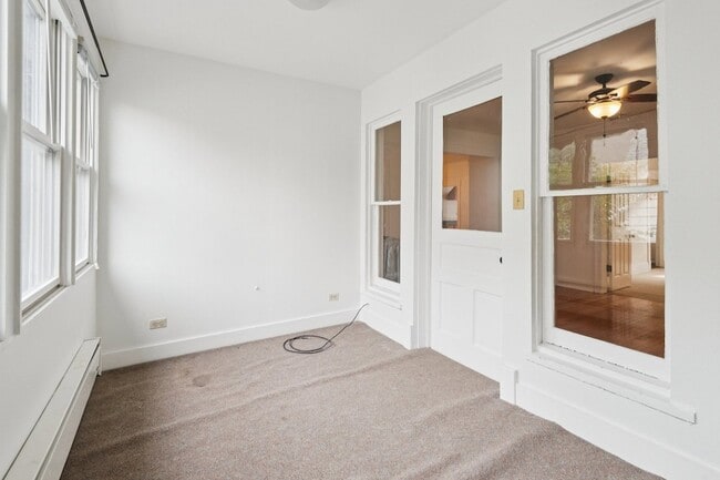 Photo - 807 Greenleaf St