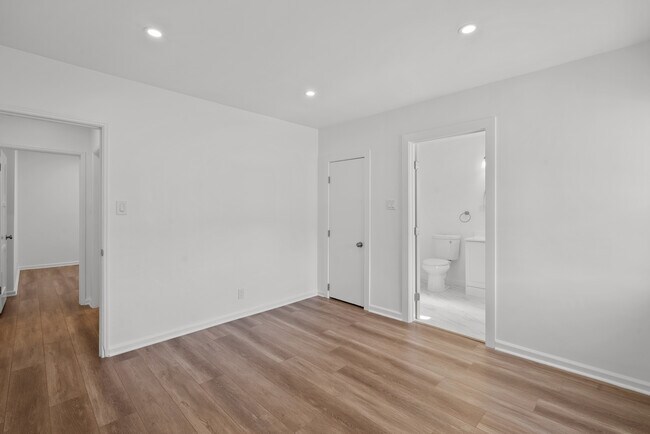 Master Bedroom - 3820 Orangedale Ave Unit Single House