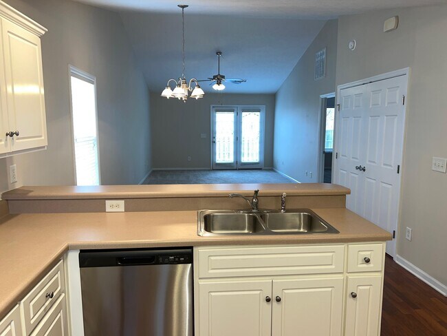 Photo - 201 Satomi Way