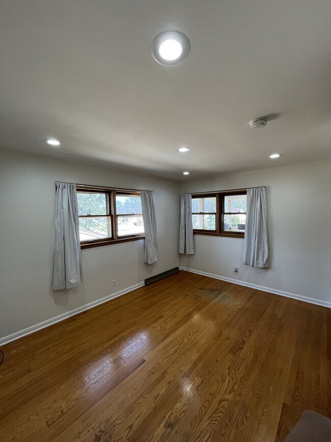 Photo - 4141 N 84th St Unidad 4141