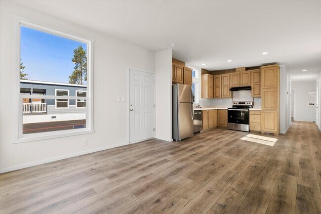 Photo - 16460 Finley Butte Rd