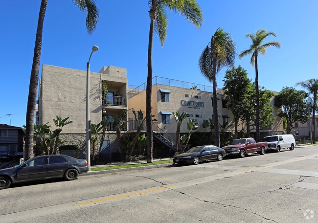 Bush Court Apartments - Bush Court Apartments